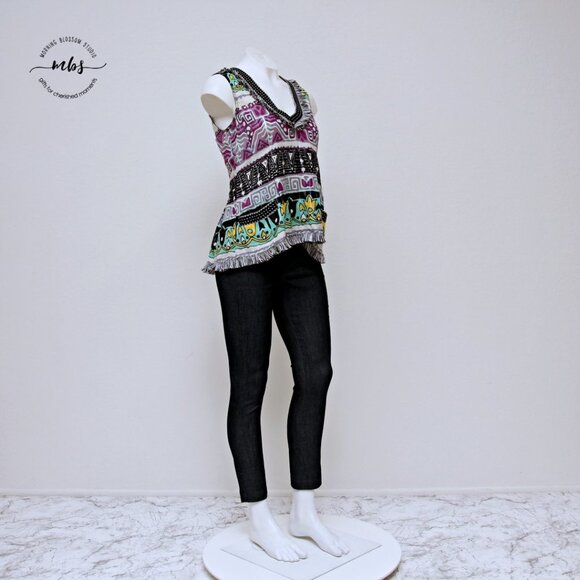 Nanette Lenore Floral Abstract Metallic Accent Fringe Hem V Neck Sleeveless Top - Picture 1 of 12